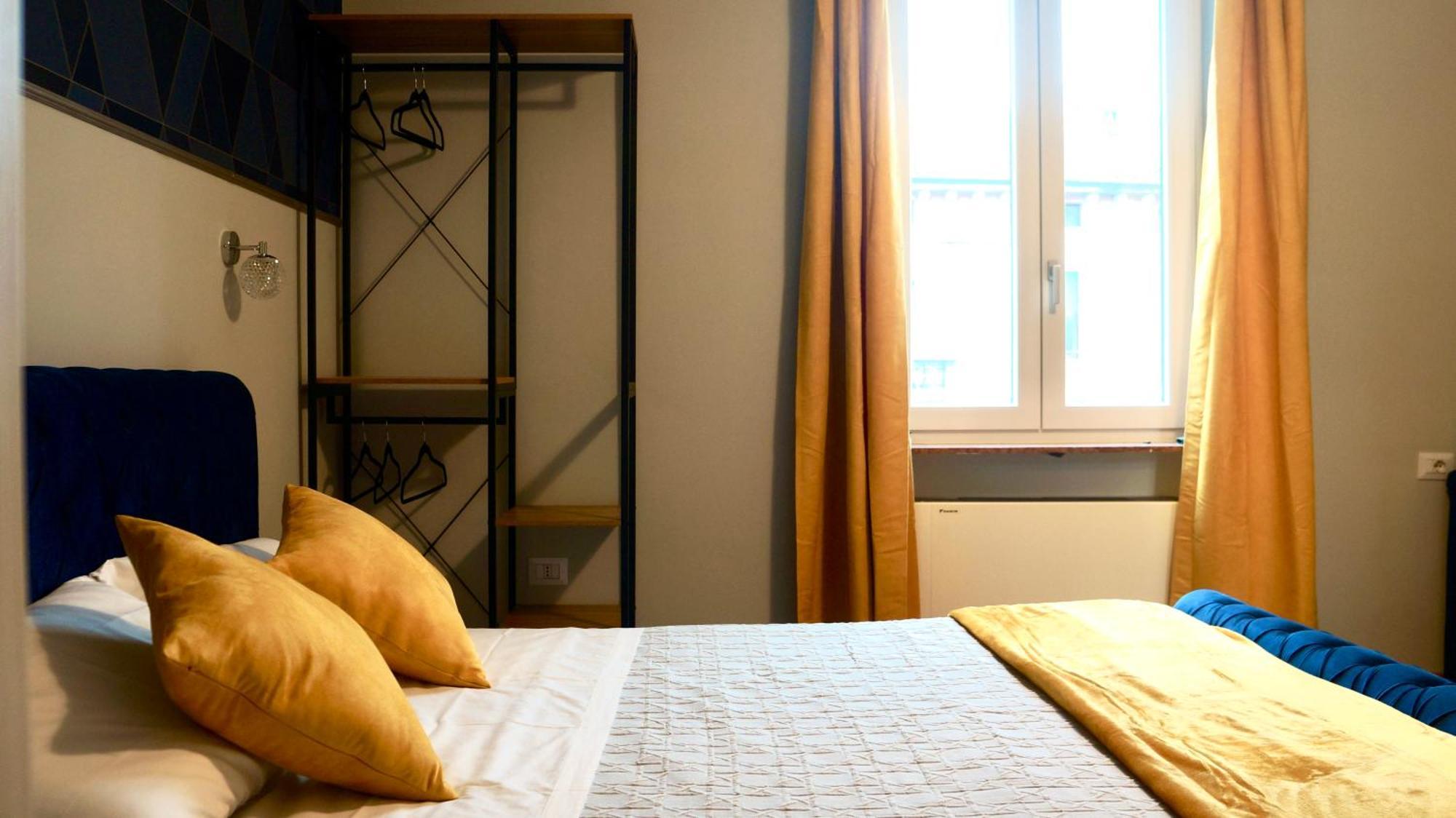 Domus 44 Rooms Verona Bagian luar foto